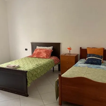 Tatil Evi In Campagna A Pochi Minuti Dal Mare Maierato